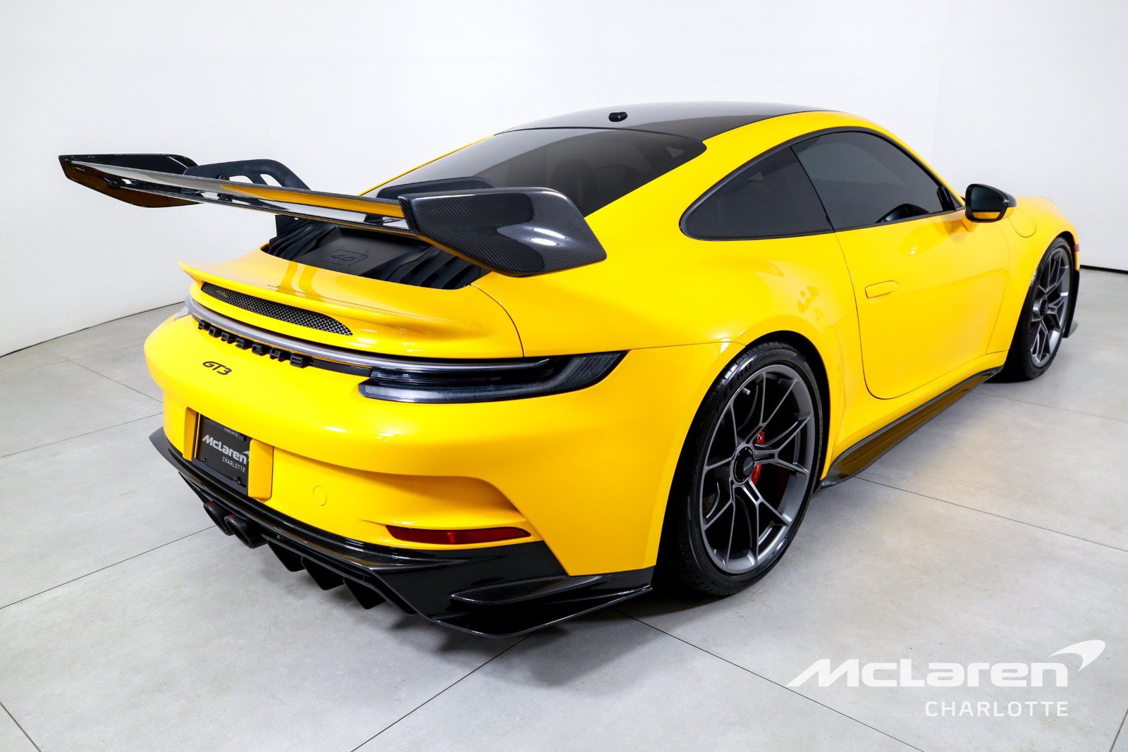 Used 2022 Porsche 911 GT3 RWD image 8