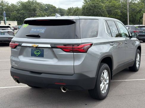 Certified 2023 Chevrolet Traverse LS FWD image 7