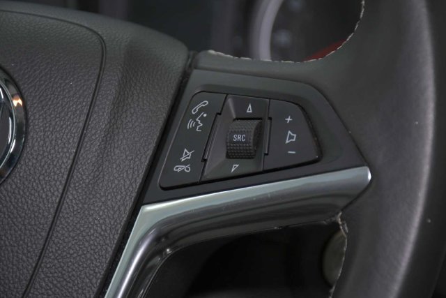 Used 2015 Buick Encore Convenience FWD image 13