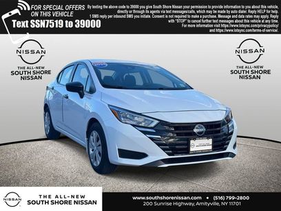Used 2025 Nissan Versa S w/ Trunk Package