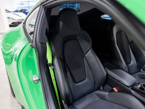 Used 2022 Porsche 911 GT3 image 31