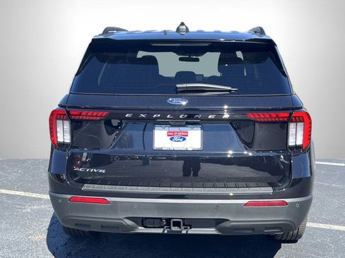 New 2026 Ford Explorer Active image 24