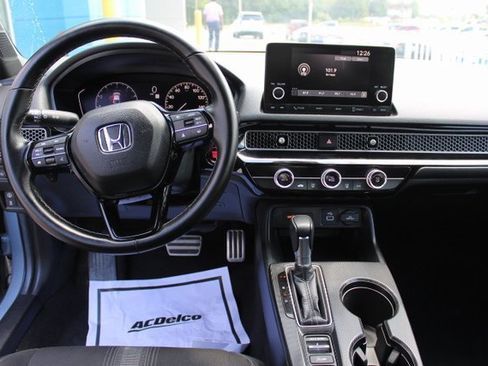 Used 2024 Honda Civic Sport image 19