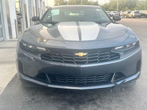 Used 2023 Chevrolet Camaro LT RWD image 5