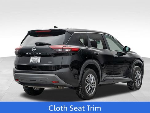 Used 2023 Nissan Rogue S image 7