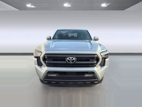 Used 2026 Toyota Tacoma SR5 AWD/4WD image 6