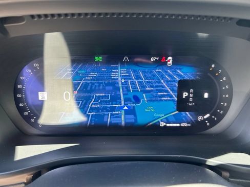 Used 2025 Volvo XC40 B5 Core AWD/4WD image 23