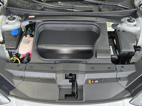 New 2025 Hyundai Ioniq 6 SEL AWD/4WD image 11