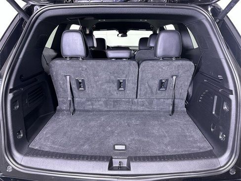 Used 2025 Buick Enclave Sport Touring image 27