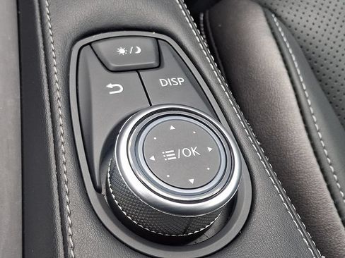 Used 2022 INFINITI QX50 Luxe AWD/4WD image 23