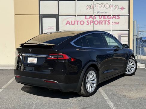 Used 2018 Tesla Model X 100D AWD/4WD image 8