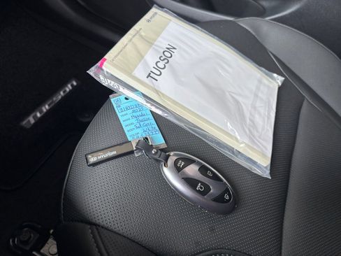 Certified 2025 Hyundai Tucson SEL image 34