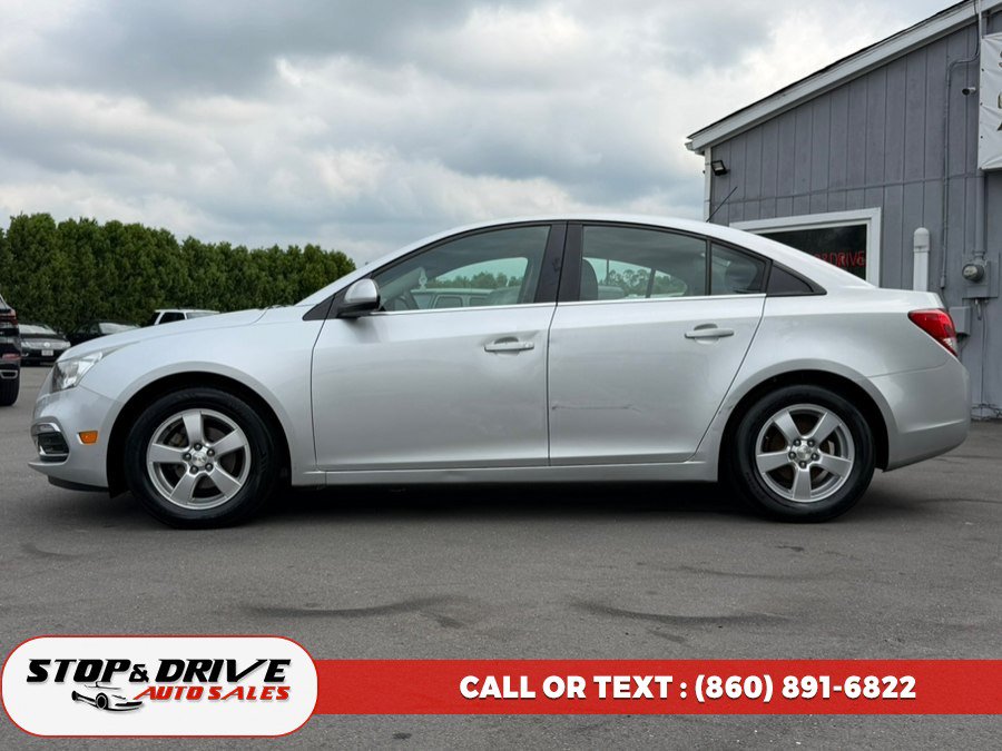 Used 2016 Chevrolet Cruze LT FWD image 8