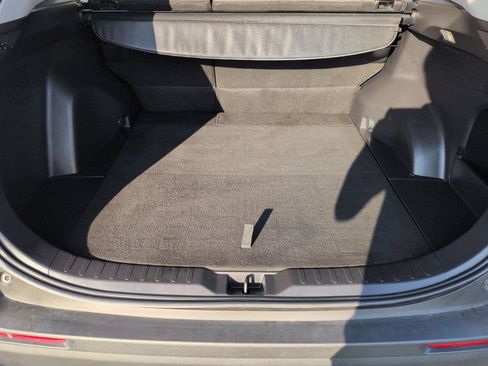 Used 2022 Toyota RAV4 LE w/ Carpet Mat Package (TMS) FWD image 23
