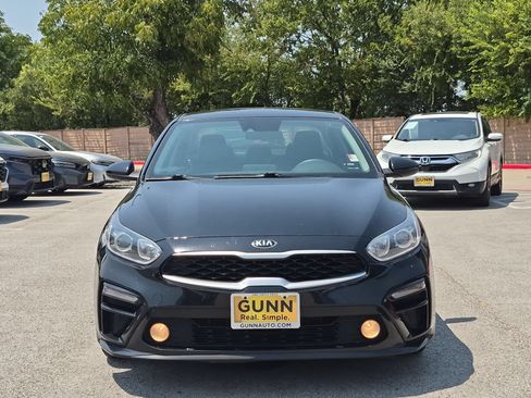 Used 2020 Kia Forte LXS FWD image 8