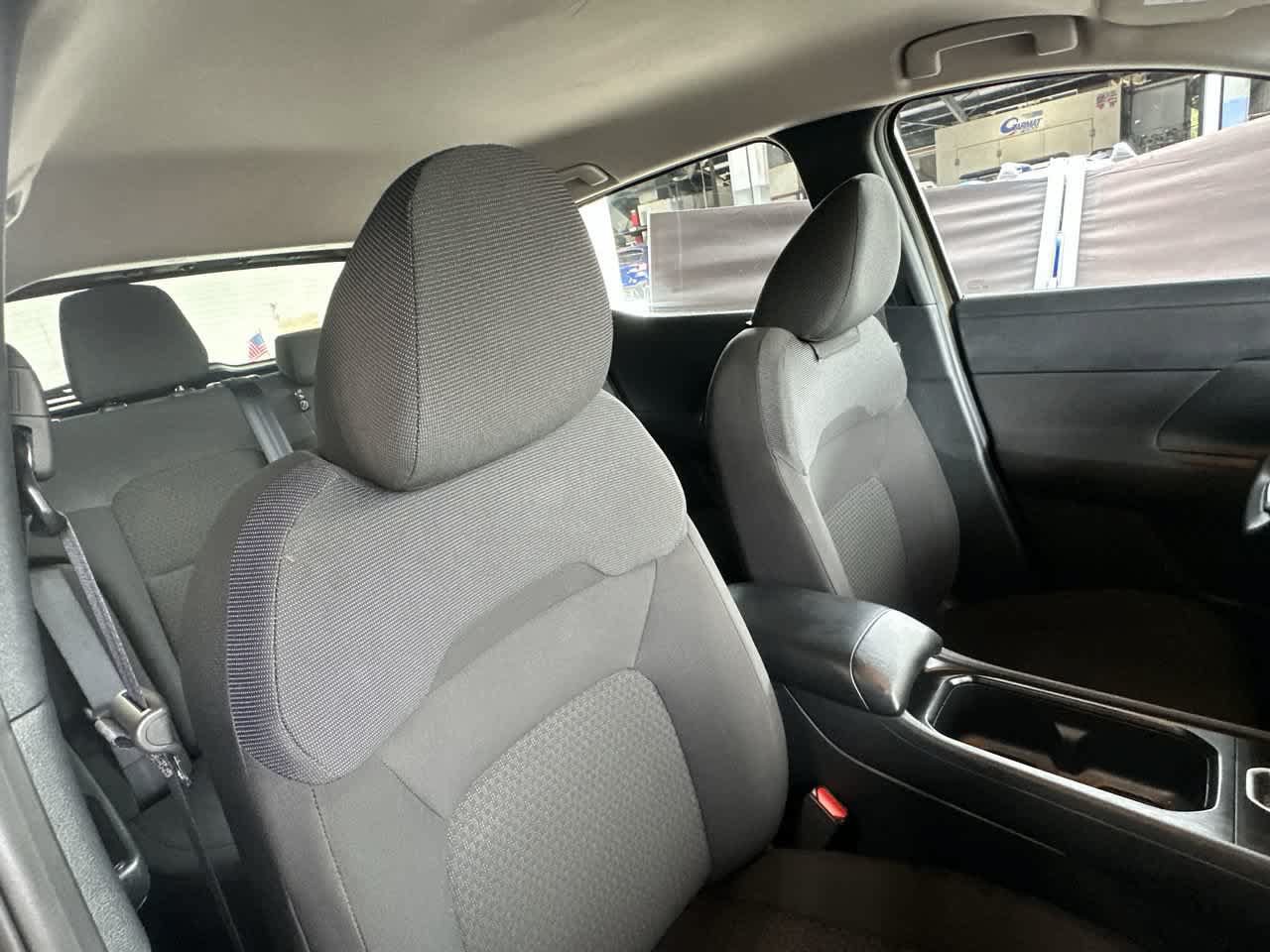 Used 2025 Nissan Kicks S FWD image 27