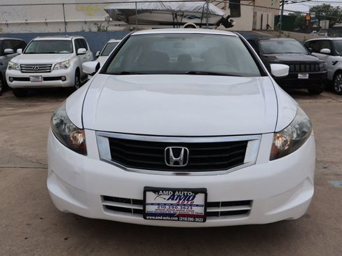 Used 2009 Honda Accord LX image 2