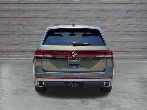 New 2026 Volkswagen Atlas Peak Edition AWD/4WD image 4