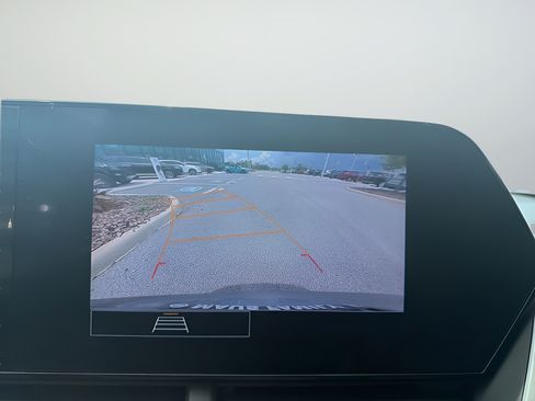 Used 2026 Chevrolet Trax LS w/ LS Convenience Package FWD image 39