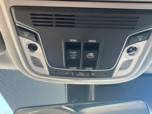Certified 2022 Honda Ridgeline RTL image 25