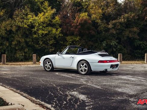 Used 1997 Porsche 911 Carrera image 19