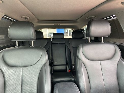 Used 2020 Hyundai Santa Fe Limited FWD image 19