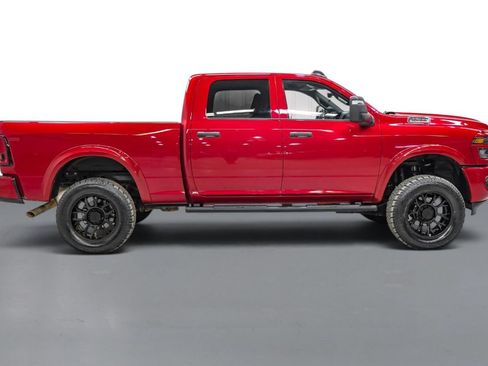 Used 2026 RAM 2500 Tradesman AWD/4WD image 6