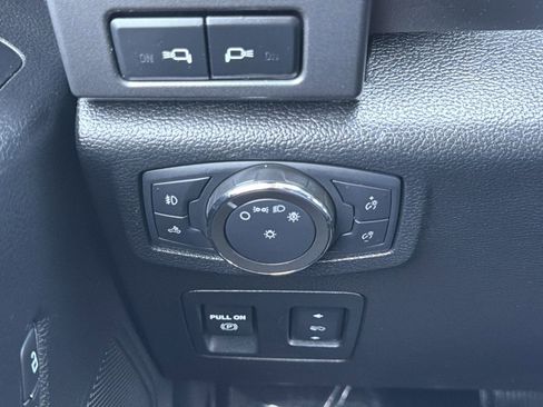 Used 2020 Ford F150 XLT w/ Equipment Group 302A Luxury image 11