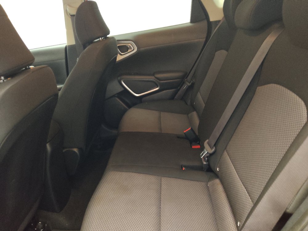 Used 2022 Kia Soul LX w/ Technology Package FWD image 18