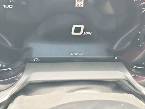 Used 2024 Alfa Romeo Giulia Veloce AWD/4WD image 27