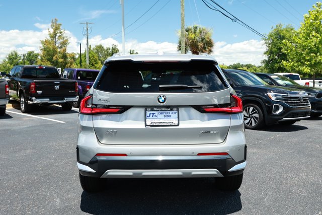 Used 2025 BMW X1 xDrive28i AWD/4WD image 7