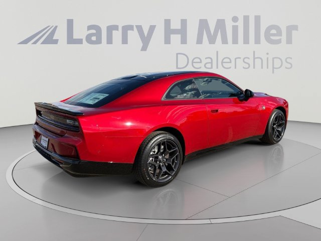 Used 2026 Dodge Charger Scat Pack w/ Blacktop Package AWD/4WD image 5