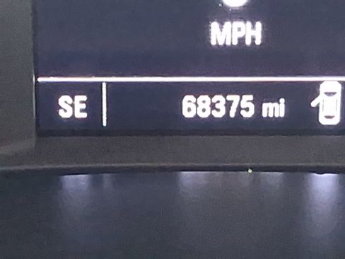 Certified 2024 Chevrolet Malibu LT image 35