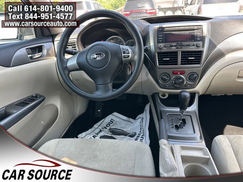 Used 2011 Subaru Impreza 2.5i AWD/4WD image 7