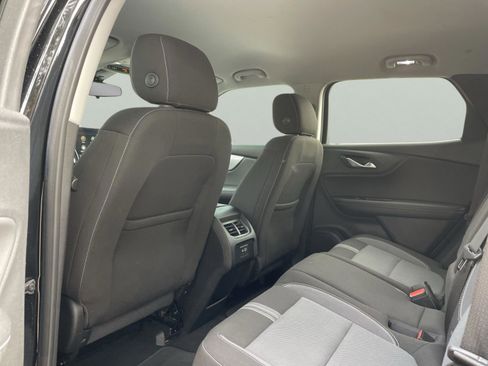 Used 2023 Chevrolet Blazer LT image 16