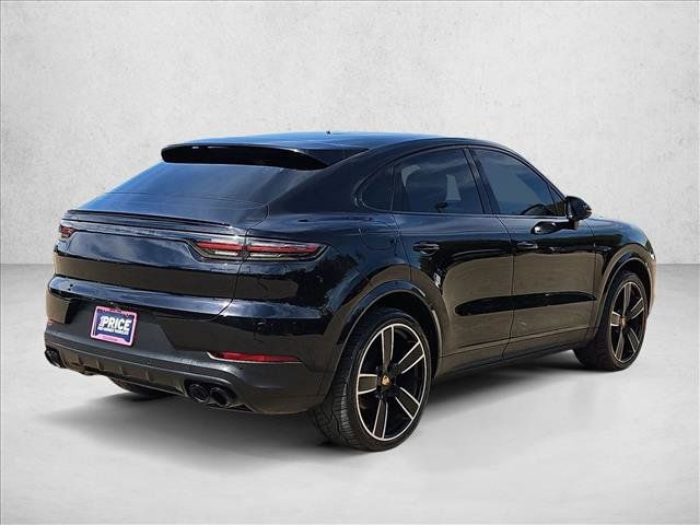 Used 2022 Porsche Cayenne Coupe AWD/4WD image 5