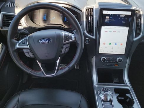 Certified 2022 Ford Edge ST-Line w/ Class II Trailer Tow Package AWD/4WD image 9