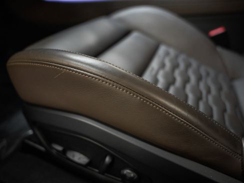 Used 2023 Audi RS e-tron GT w/ Carbon Performance Package image 40