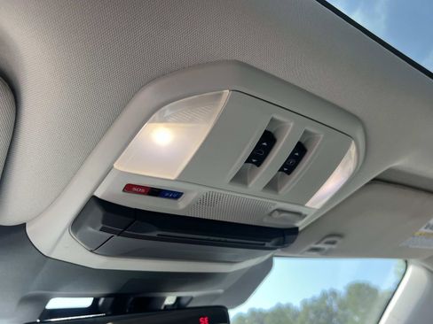 Used 2025 Subaru Ascent Bronze Edition w/ Popular Package #2 image 31