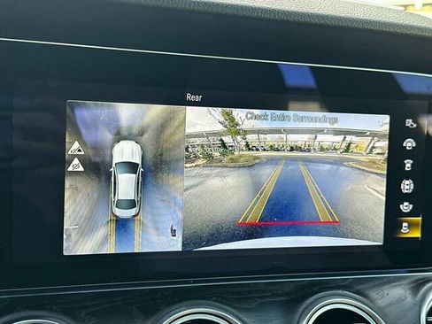 Used 2022 Mercedes-Benz E 350 Sedan image 21