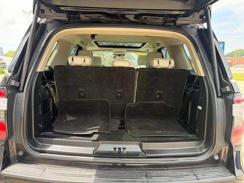 Used 2020 Ford Expedition Platinum AWD/4WD image 21