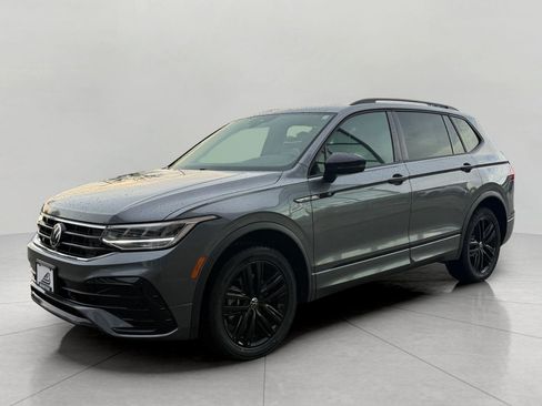 Used 2022 Volkswagen Tiguan SE R-Line AWD/4WD image 6