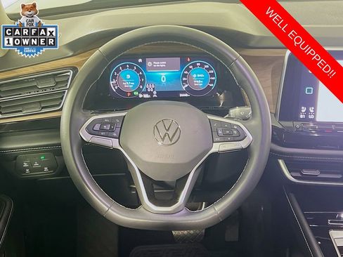 Used 2024 Volkswagen Atlas SE image 11