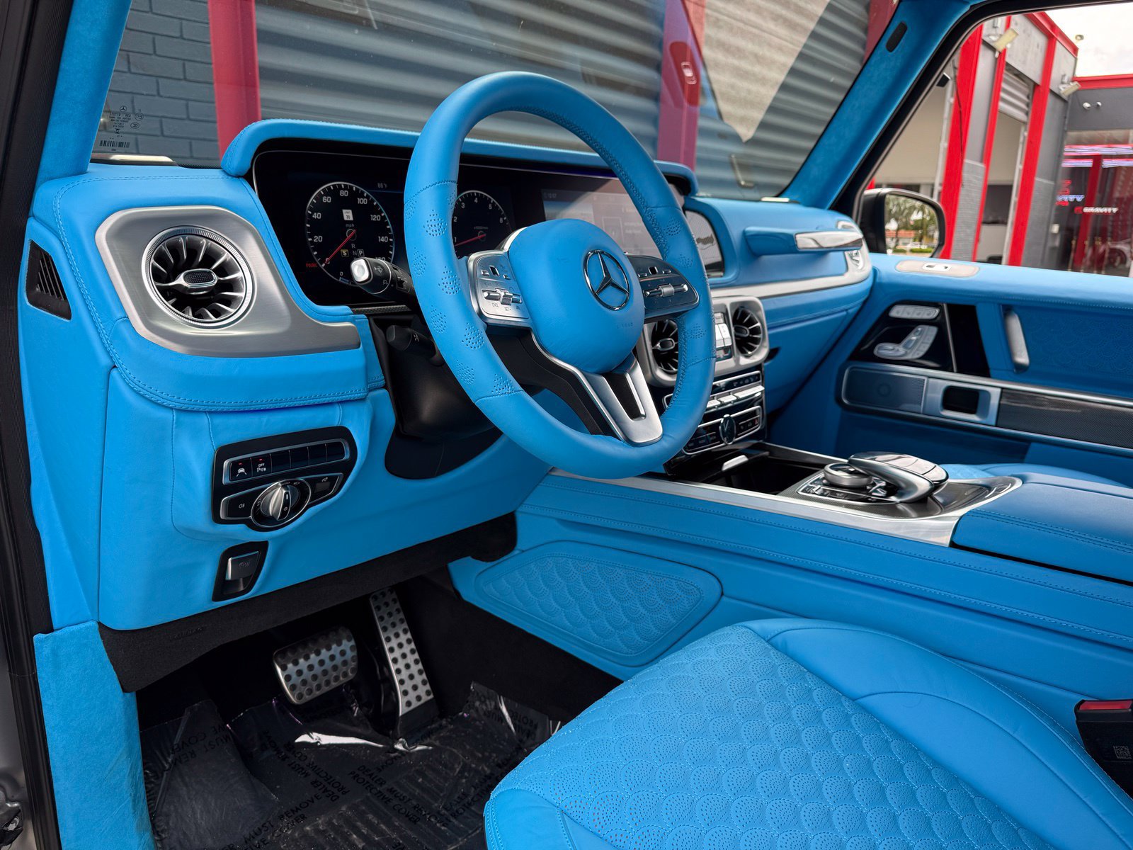 Used 2023 Mercedes-Benz G 550 image 27