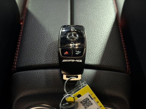 Used 2021 Mercedes-Benz A 35 AMG 4MATIC image 35