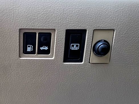 Used 2008 Toyota Avalon Limited FWD image 23