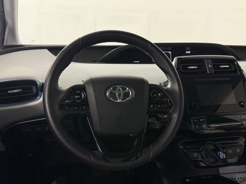 Used 2019 Toyota Prius XLE FWD image 23