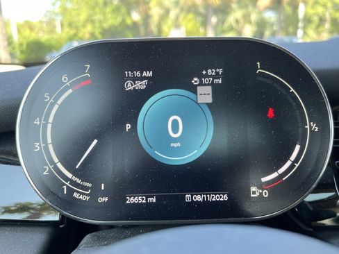 Used 2024 MINI Cooper 4-Door Hardtop FWD image 21