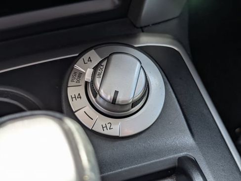 Used 2023 Toyota 4Runner SR5 Premium w/ Moonroof Package AWD/4WD image 18