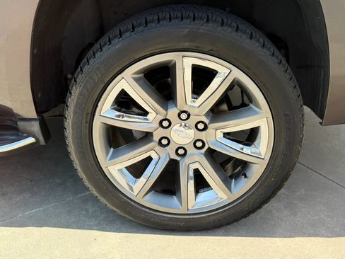 Used 2017 Chevrolet Tahoe Premier RWD image 13